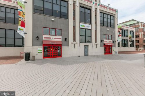 25 Wilkes St, Alexandria VA 22314-3853 exterior