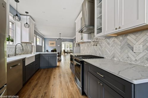 6127 Austin Ave, Chicago IL  60638-4319 exterior