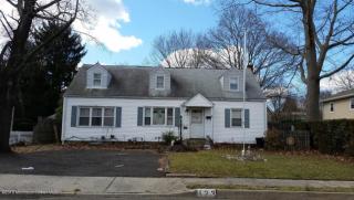 123 Alameda Ct, Red Bank, NJ 07702