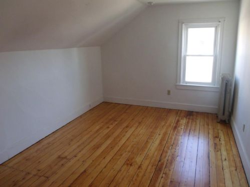 64 Crescent St, Providence RI  02907-3237 exterior