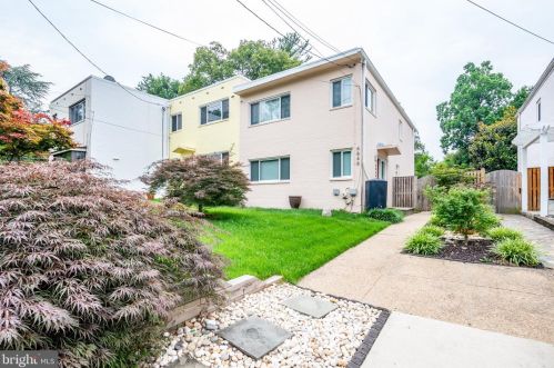 4848 Reservoir Rd, Washington, DC 20007-1561