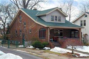 3704 Melbourne Ave, Cleveland, OH 44111-5742