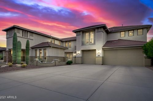 43910 47th Dr, Phoenix, AZ 85087-3049