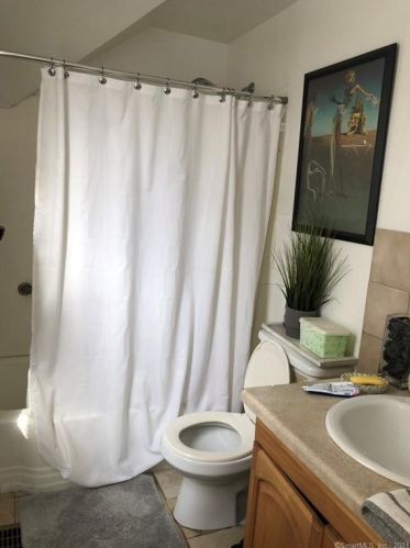 26 Jefferson St, Norwalk CT 06851-4606 exterior