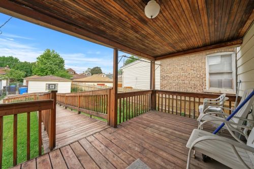 2337 Keating Ave, Chicago IL 60629-5513 exterior