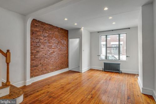 2017 Colorado St, Philadelphia PA 19145-2911 exterior