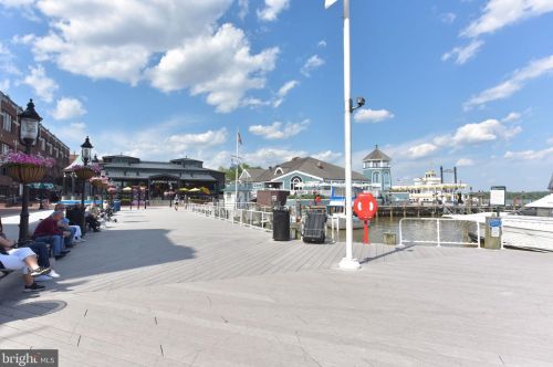 803 Cameron St, Alexandria VA  22314-2410 exterior