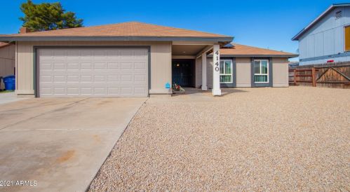 4140 Evans Dr, Phoenix, AZ 85053-5326