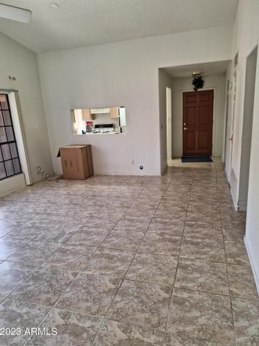 13829 42 Pl, Phoenix AZ 85050-3361 exterior