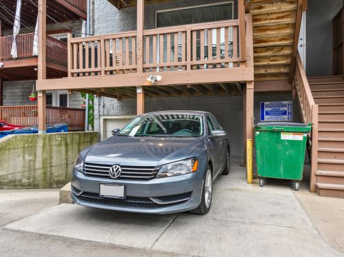 2625 Ashland Ave, Chicago IL  60614-1170 exterior