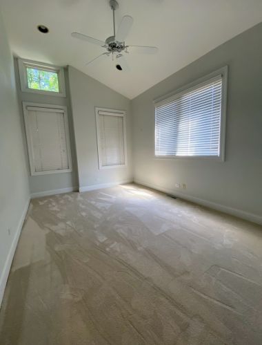 1821 Oakdale Ave, Chicago IL  60657-4023 exterior