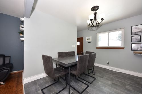 1541 Wanda Ave, Milwaukee WI  53221-4314 exterior