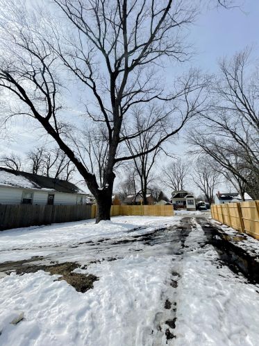 4634 50th St, Milwaukee WI  53220-4122 exterior