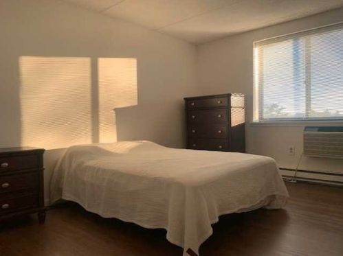 160 Academy St, Poughkeepsie NY  12601-4515 exterior