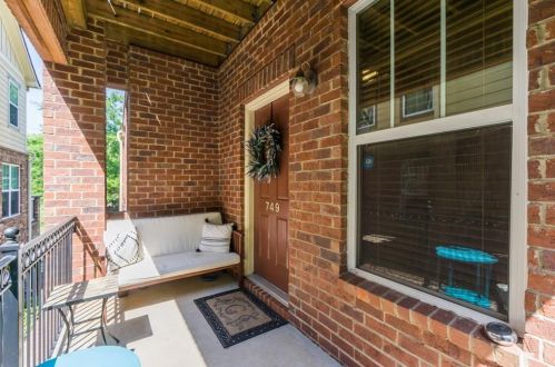 749 Baliwick Dr, Atlanta, GA 30312-3602