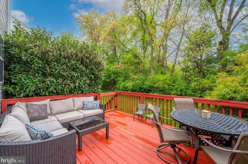 48 Steeplechase Cir, Chester PA 19014-1463 exterior