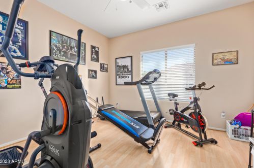 1454 Whitten Pl, Chandler AZ 85225-2101 exterior