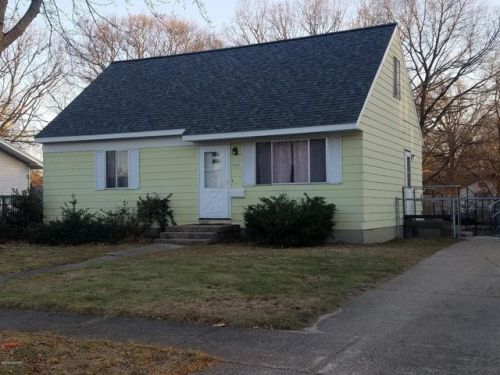 1521 Albert Ave, Meskegon MI  49442-2218 exterior