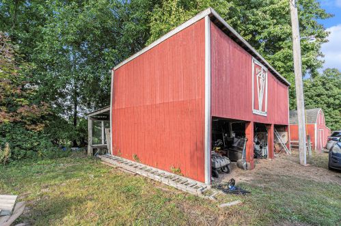 14988 White Creek Ave, Cedar Springs MI 49319-8612 exterior