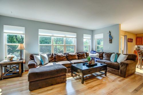 2909 Interlaken Pass, Madison WI  53719-2476 exterior