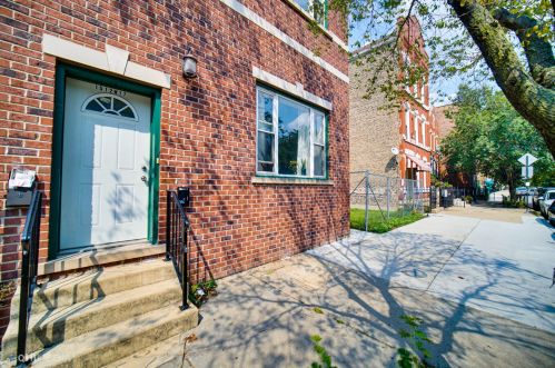 1512 17th St, Chicago IL 60608-2037 exterior