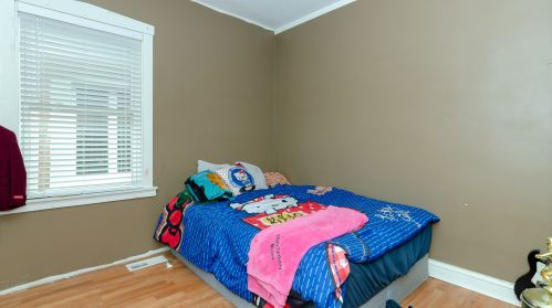 6030 Mozart St, Chicago IL 60629-2217 exterior