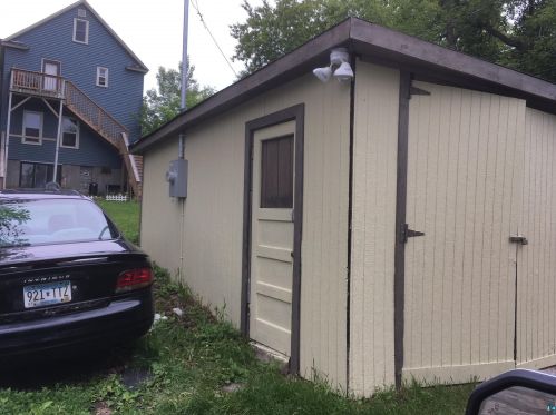 2110 7th St, Duluth MN 55806-3905 exterior