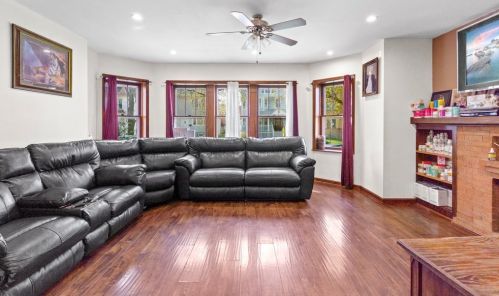 4453 Kildare Ave, Chicago IL 60652-3127 exterior