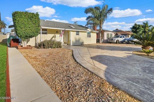 428 H St, Oxnard, CA 93030-4824