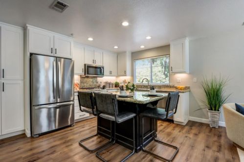 227 Vista Roma Way, San Jose CA 95136-4444 exterior