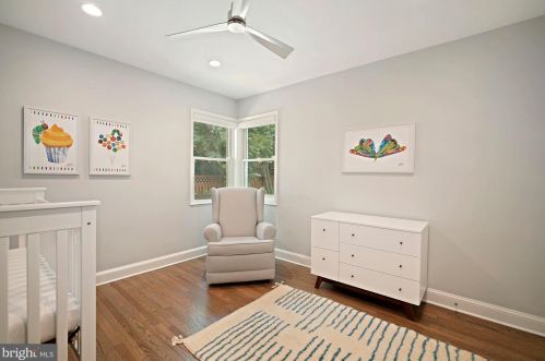 6543 Chesterfield Ave, Mc Lean VA  22101-5231 exterior