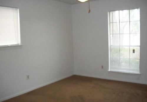 7503 Elderberry Dr, Austin TX 78745-6518 exterior