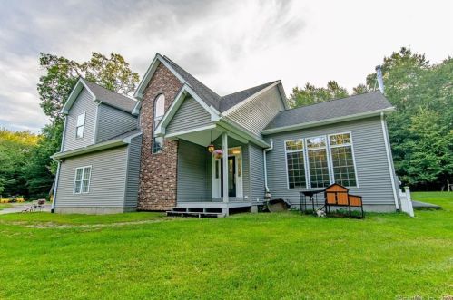 304 Ledge Rd, Killingly, CT 06241-1908