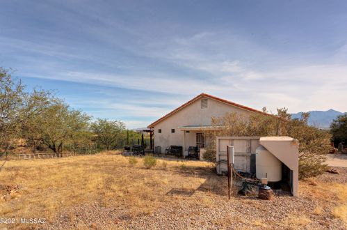 4170 Calle Dos, Green Valley AZ 85622-5333 exterior