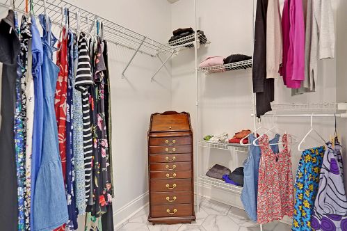 1826 Falling Crk Cir, Mount Pleasant SC 29464-7417 exterior