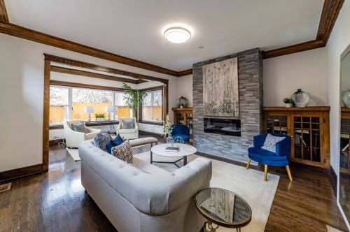 7225 Bennett Ave, Chicago IL  60649-2905 exterior