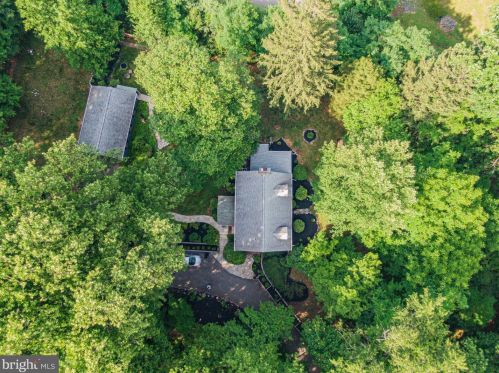 5066 Bonnie Branch Rd, Ellicott MD 21043-7002 exterior