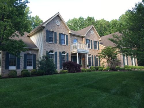 15 Gables Dr, Chester, NJ 07930-2753