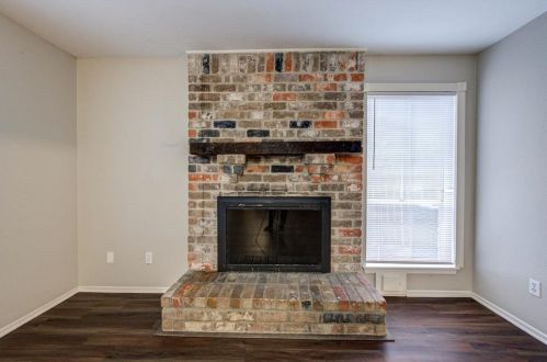 2018 Oak Shr Dr, Humble TX 77339-1724 exterior