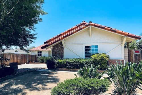 12751 Woodlawn Ave, Tustin, CA 92780-3538