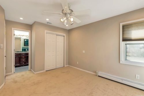 1524 Louis Kossuth Ave, Bohemia NY 11716-1510 exterior