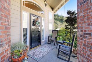 15477 141st Pl, Seattle WA  98058-6363 exterior