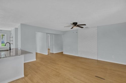 821 Walters Ter, Fort Pierce FL  34983-3962 exterior