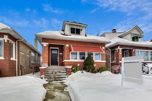 1719 Melvina Ave, Chicago IL 60646-1123 exterior