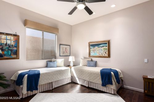 6185 Avenida De Chaparron, Tucson AZ  85750-1244 exterior