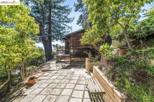 157 Panoramic Way, Berkeley CA 94704-1832 exterior