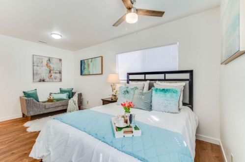 8511 Rose St, Bellflower CA 90706-6376 exterior