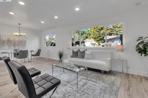 2850 Madeira Way, Concord CA  94523-2023 exterior