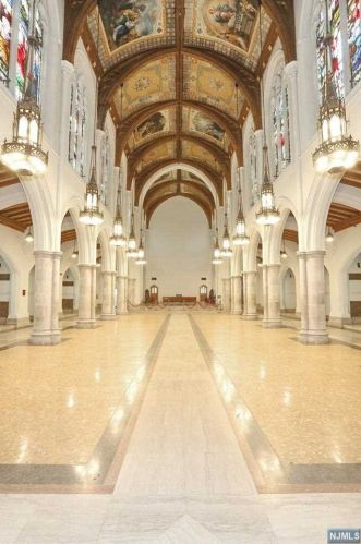 4202 Rio Vis Dr, Mahwah NJ 07430-4510 exterior