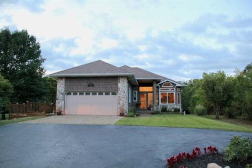 4100 Minnetonka Dr, Linden MI  48451-9429 exterior